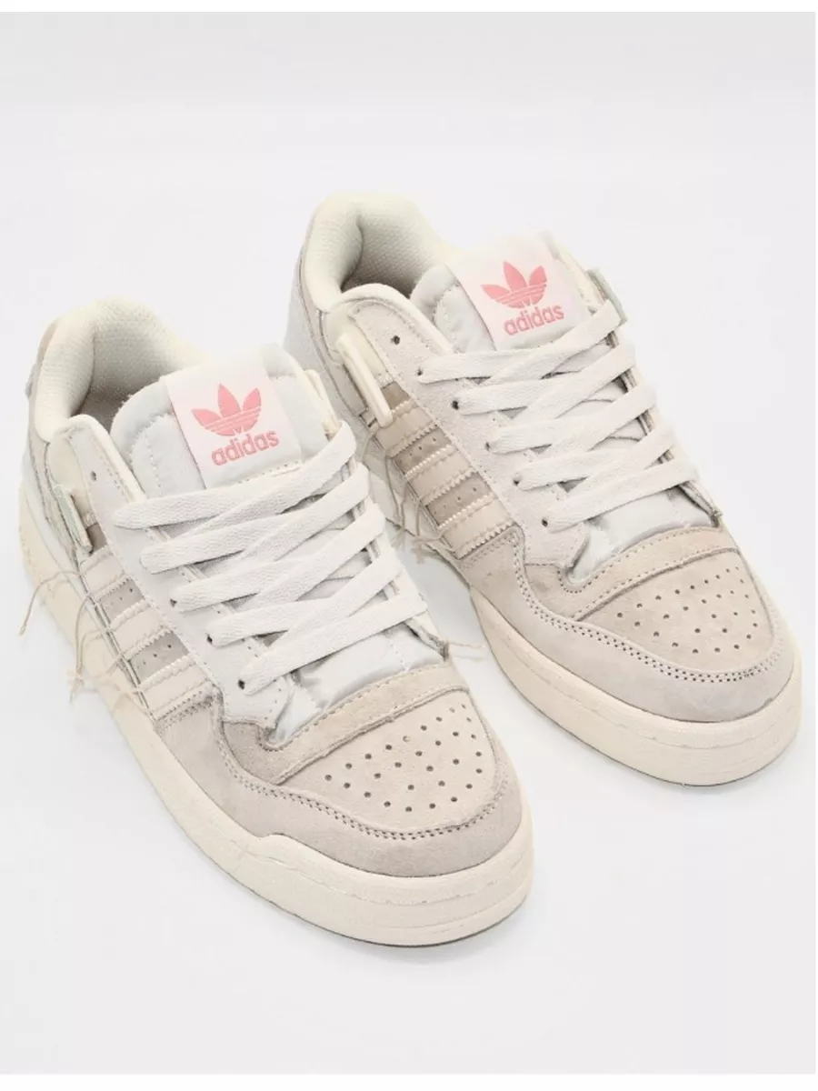 Кроссовки Forum Low Off White Adidas купить по цене 2 746 ₽ в  интернет-магазине Wildberries | 161871475